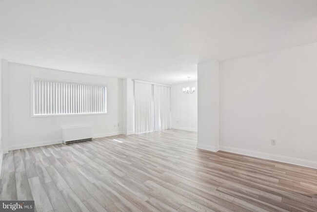 Photo - 2059 Huntington Ave Unit 111