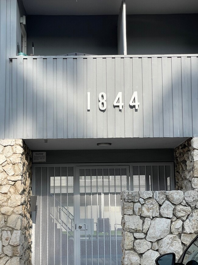 LUXURY LIVING AT AN AFFORDABLE PRICE