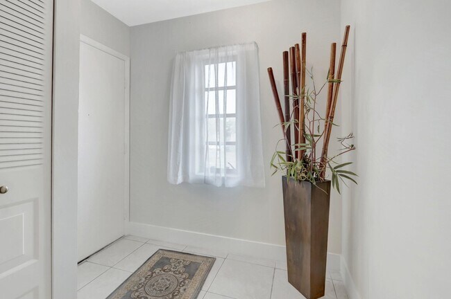 Photo - 21214 Lago Cir Unit 8f