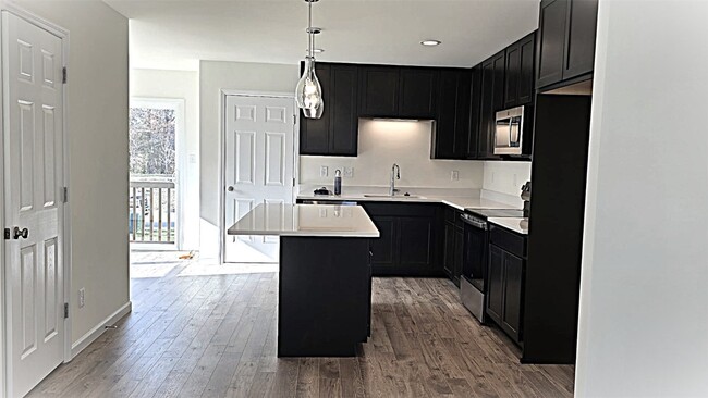 Photo - 431 Sunset Hollow Drive