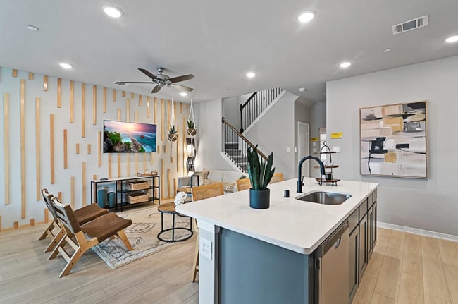 Photo - 2941 Baneberry Ln