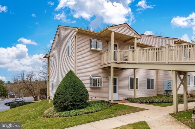 Building Photo - 10247 Redtail Ct Unit 201E Rental