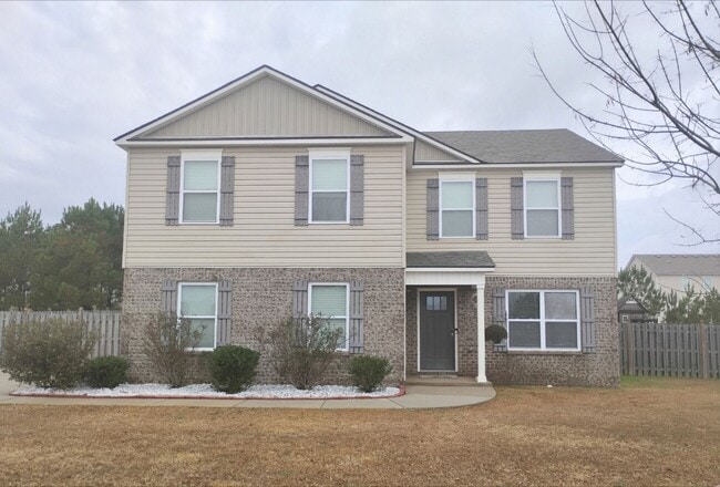 Building Photo - Modern-Lux Style 4BR/2.5BA House