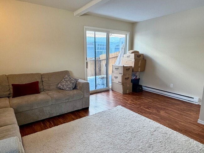 Photo - 2 Bedroom Townhouse with Carport