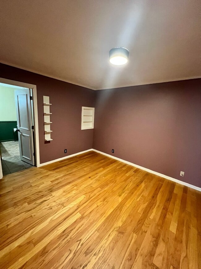Photo - Comfort & Convenience Await in This 3 Bed, 2 Bath Farmingham Woods Home