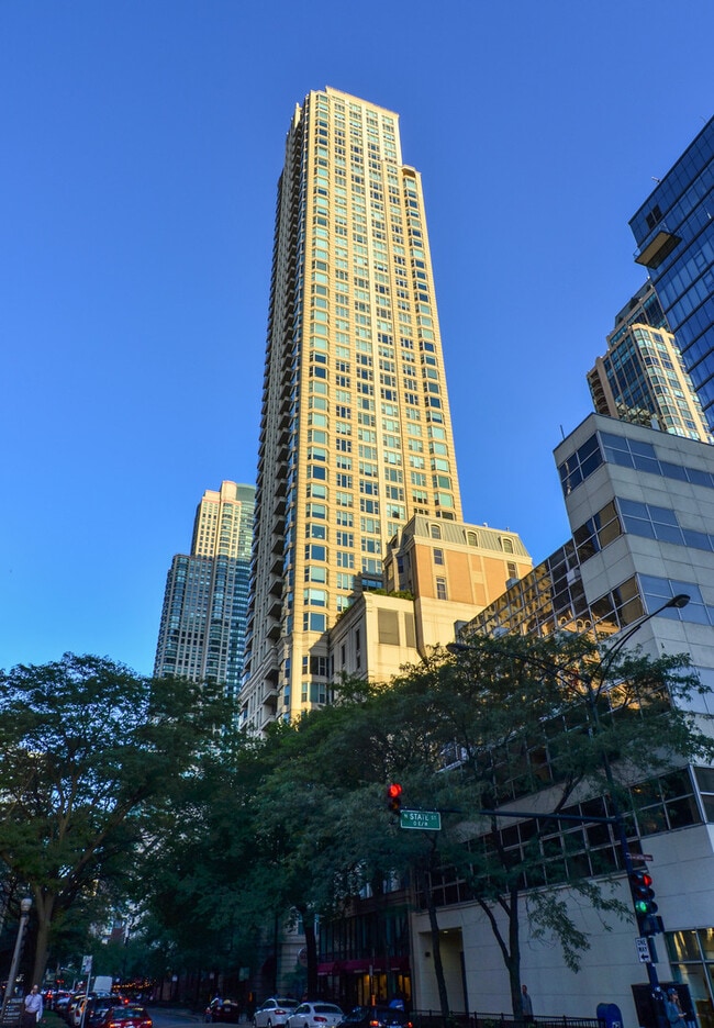 Building Photo - 25 E Superior St