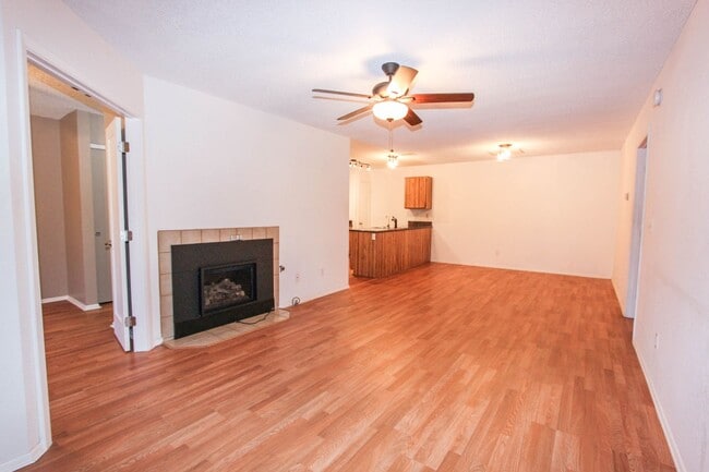 Photo - 2 Bedroom 2 Bath Condo in Montana Terrace Unidad 11G