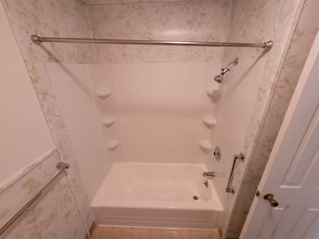 Photo - 266 Hinkley Dr Unit 3