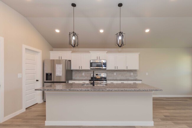 Photo - 1807 Moon River Rd