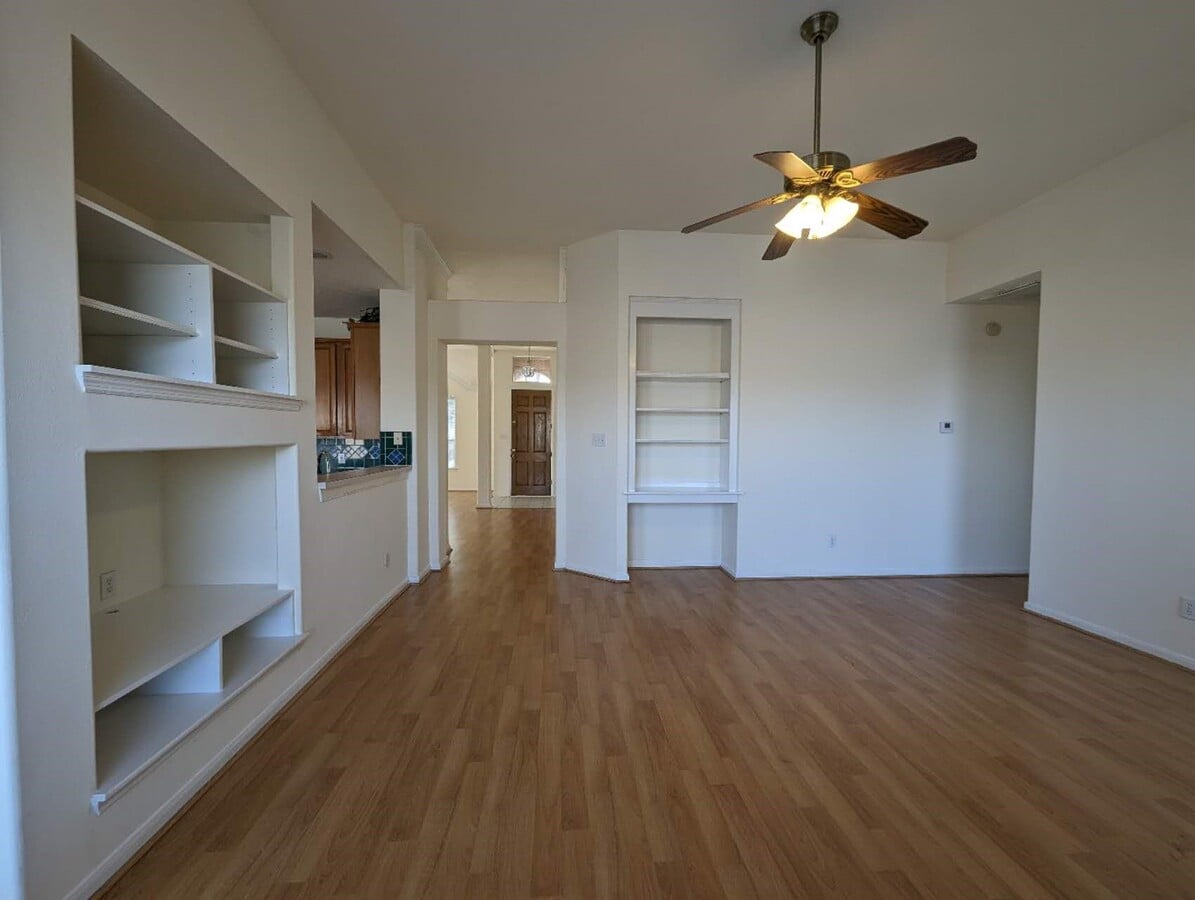 Photo - 1822 American Elm Ct