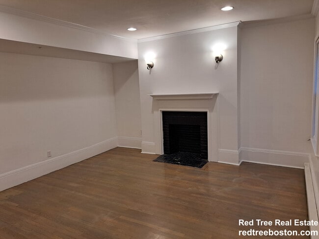 Photo - 1402 Beacon St Unit 3