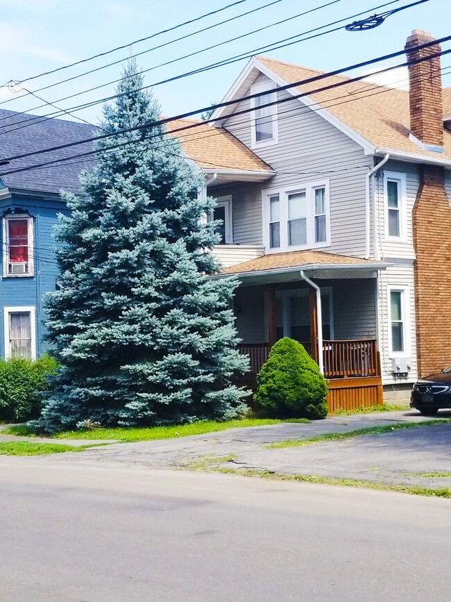 Photo - 306 Van Rensselaer St Unit Apt. #1
