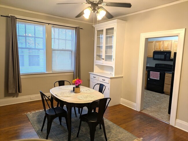 Photo - 1910 Madison Ave