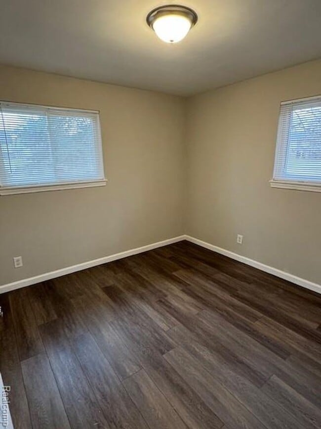 Photo - WELCOME TO THIS BEAUTIFULLY UPDATED, LIGHT-FILLED RANCH HOME IN TROY 4 BEDROOMS 2 BATHS SITTING O...