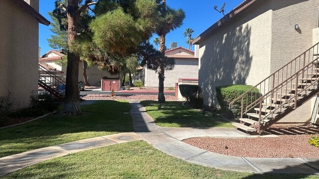 Photo - Beautiful & upscale 2 bedroom 2 bathrooms ...