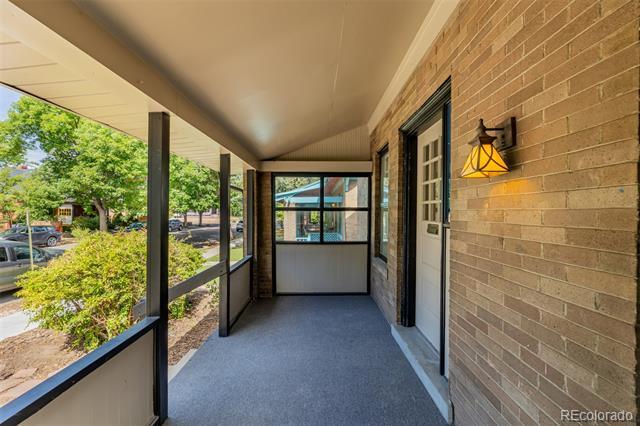 Photo - 3534 Clay St