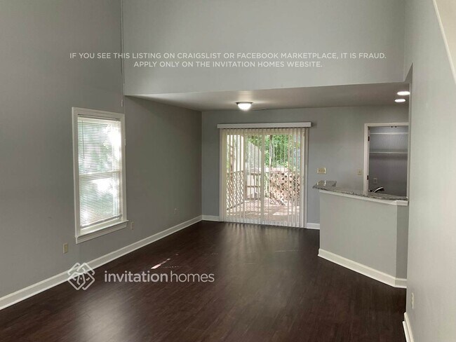 Photo - 3725 Oakwood Rd