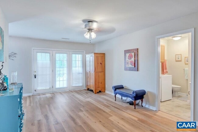 Photo - 1242 Villa Ln