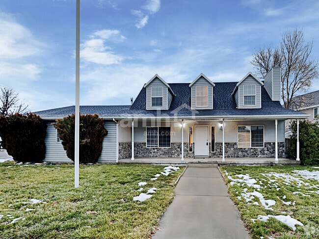 Building Photo - 436 N 2150 W Rental