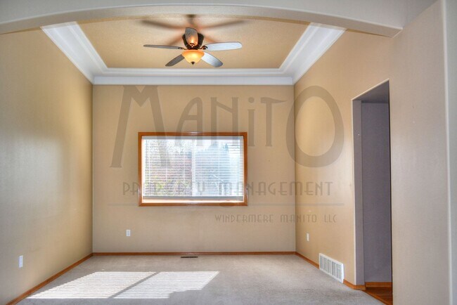 Photo - Sprawling Liberty Lake Home