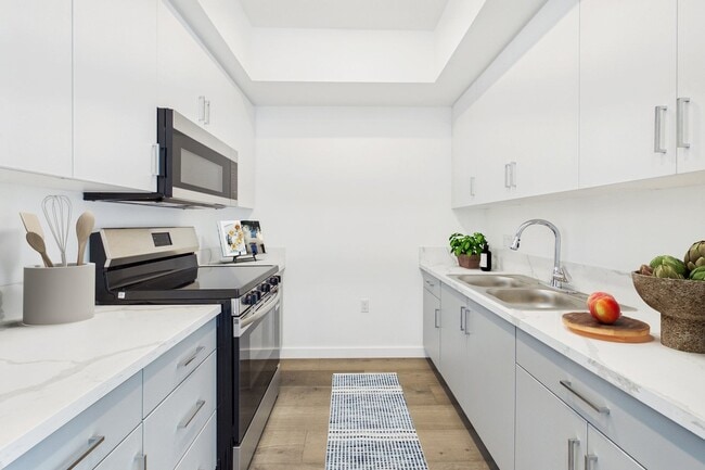 Building Photo - Diamante Apartment Homes