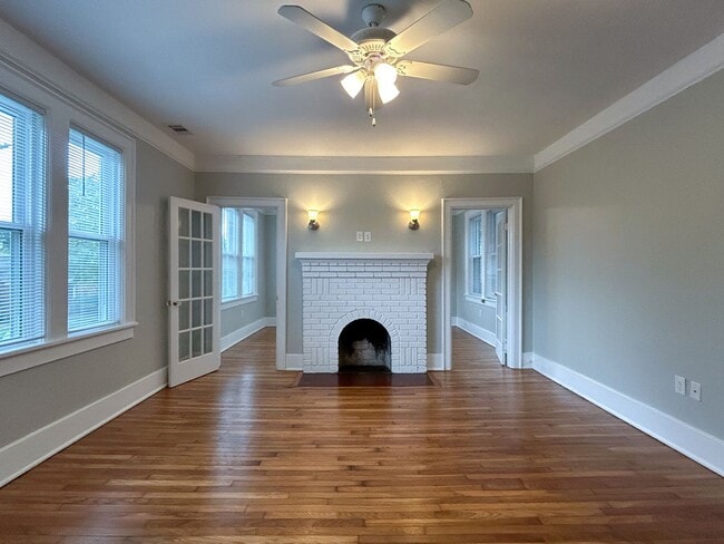 Building Photo - 505 E 51st St Unit Apt B (Upper)