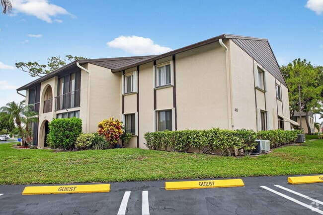 Building Photo - 416 Pine Glen Ln Unit D-2 Rental