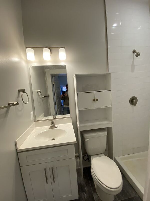 Photo - 911 S Ellwood Ave Unit 1