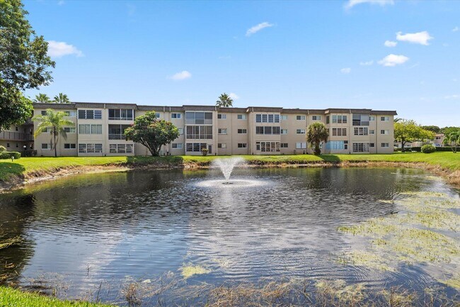 Photo - 719 Lori Dr Unit 204