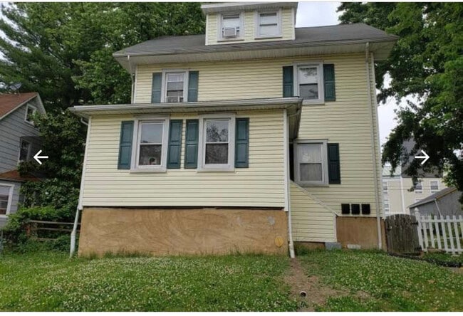 Photo - 2922 E Cold Spring Ln