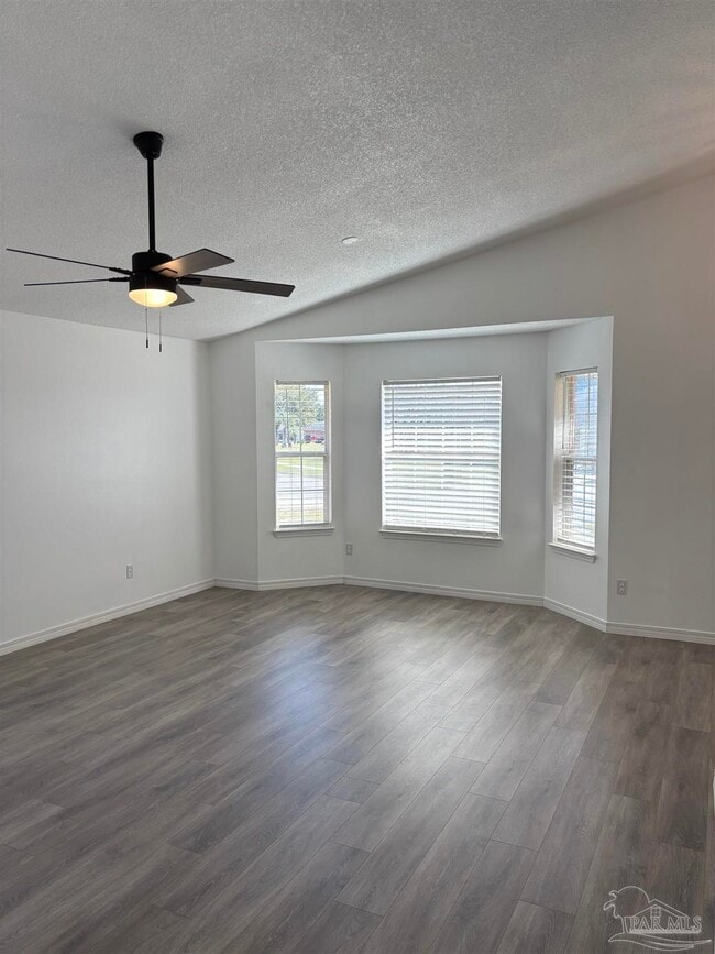 Photo - 3154 Seafarers Way