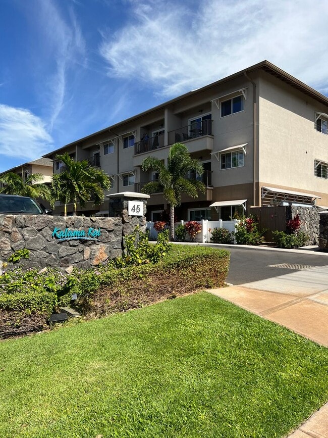 Building Photo - Kalama Kai Unit 301
