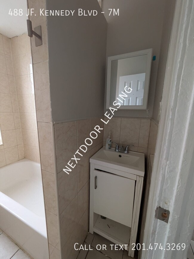 488 John F. Kennedy Blvd Unidad 7M