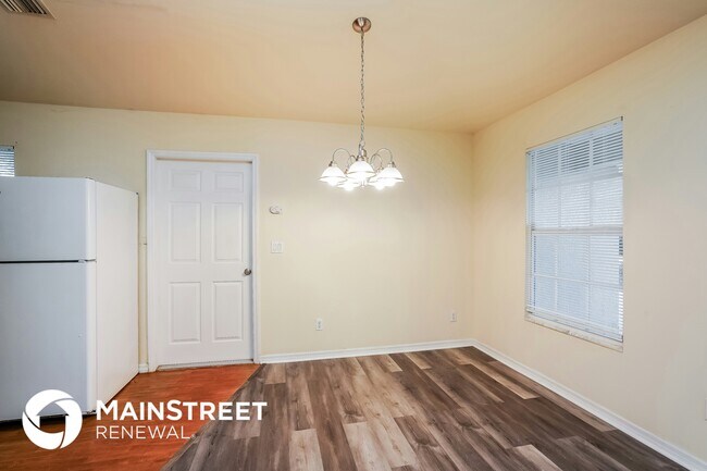 Photo - 4454 Armeda Ave