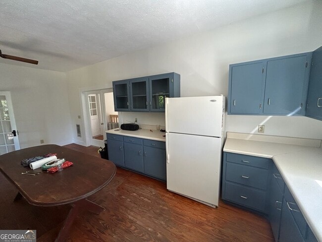Photo - 1024 Stonepile Rd