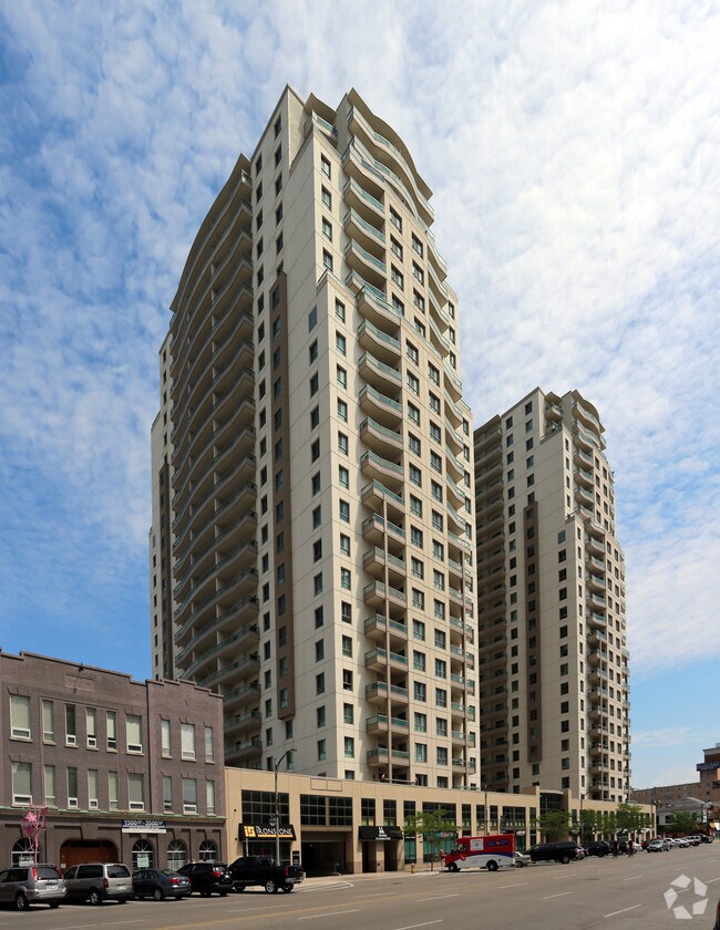 Building Photo - City Place I