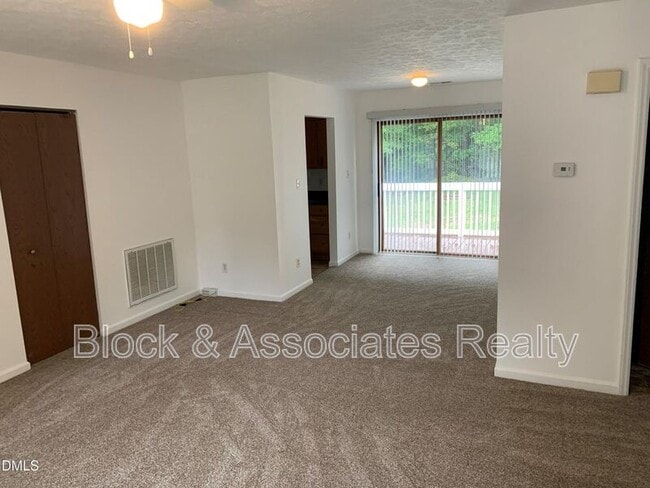 Photo - 2600 Courier Ct
