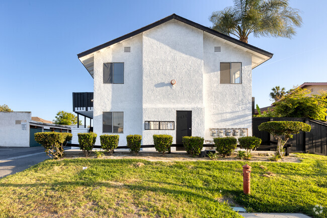 Building Photo - 3296 Franklin Ave Unit #3 Rental