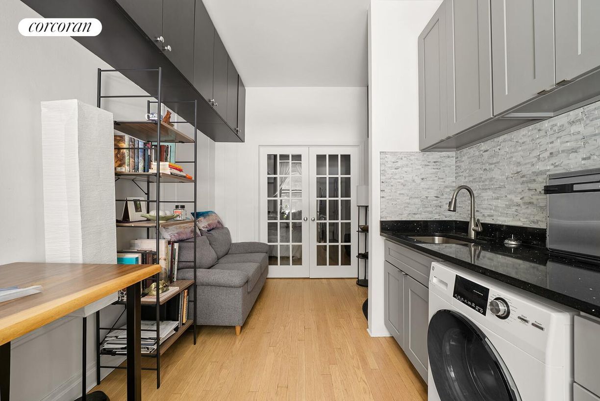 Photo - 223 E 88th St Rental