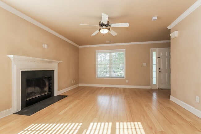 Photo - 8000 Poplar Grove Cir