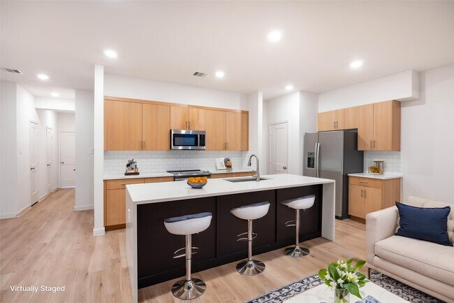 Photo - 2515 Appian Wy Unit A