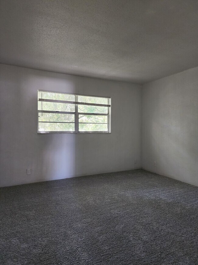 Photo - 1 Bedroom / 1 Bathroom Apartment Home ** SPECIAL ** Unit 1140-219