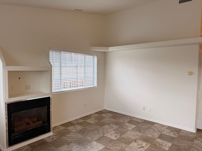 Photo - 9800 E Lakeshore Dr Unit 1