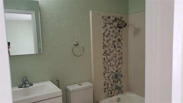 Photo - 1202 Toyah Creek Ln