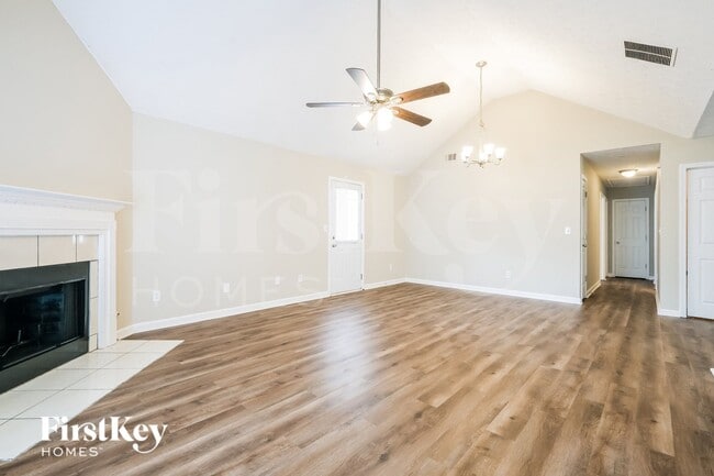 Photo - 5715 Hidden Brook Cir