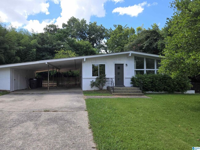 Building Photo - 4048 Dolly Ridge Rd