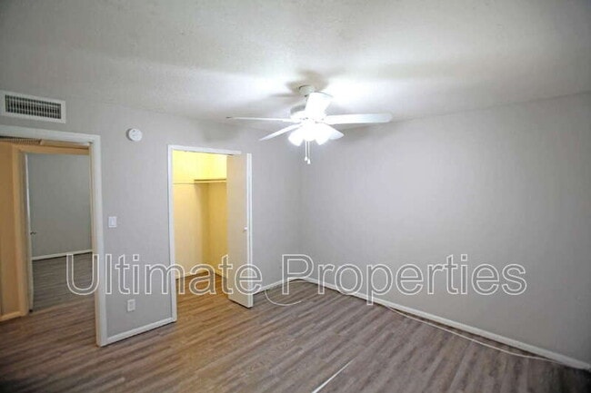 Photo - 1547 W Kerry Ln