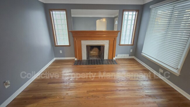 Photo - 3625 Chatsworth St