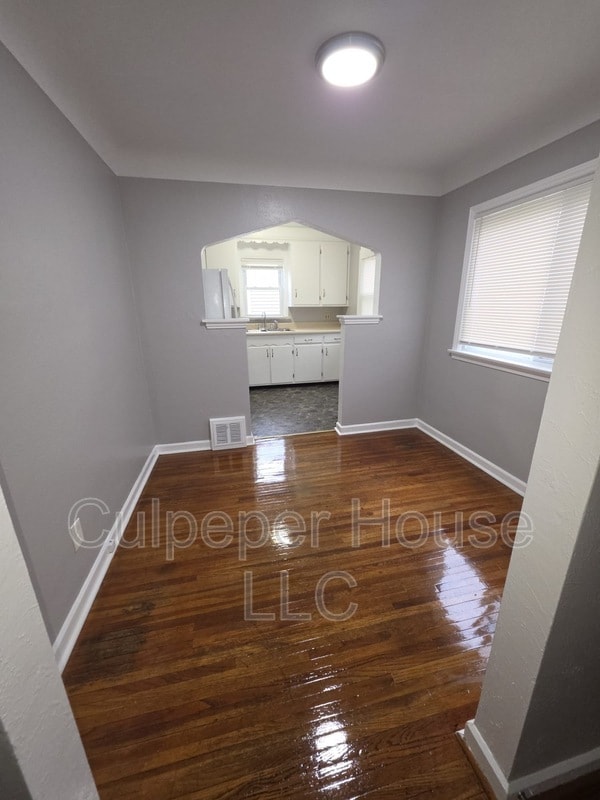 Photo - 530 Mayfair Blvd