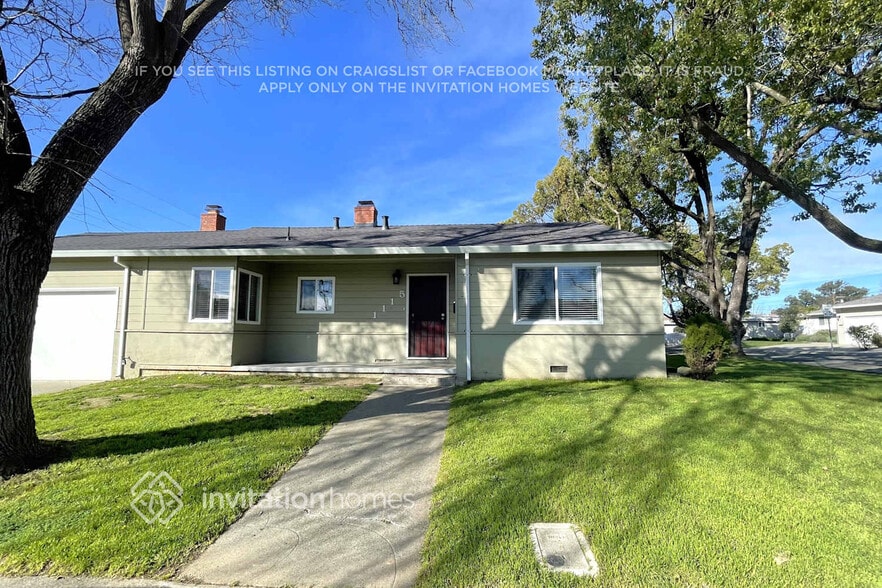 1115 Vervais Ave
